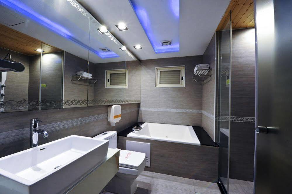 Zj Motel Thành phố Tân Trúc Ngoại thất bức ảnh